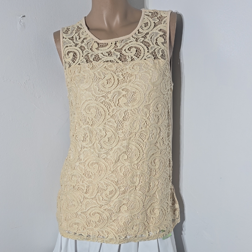 Adrianna Papell Lace Sleeveless Pullover Top Size Small NWT